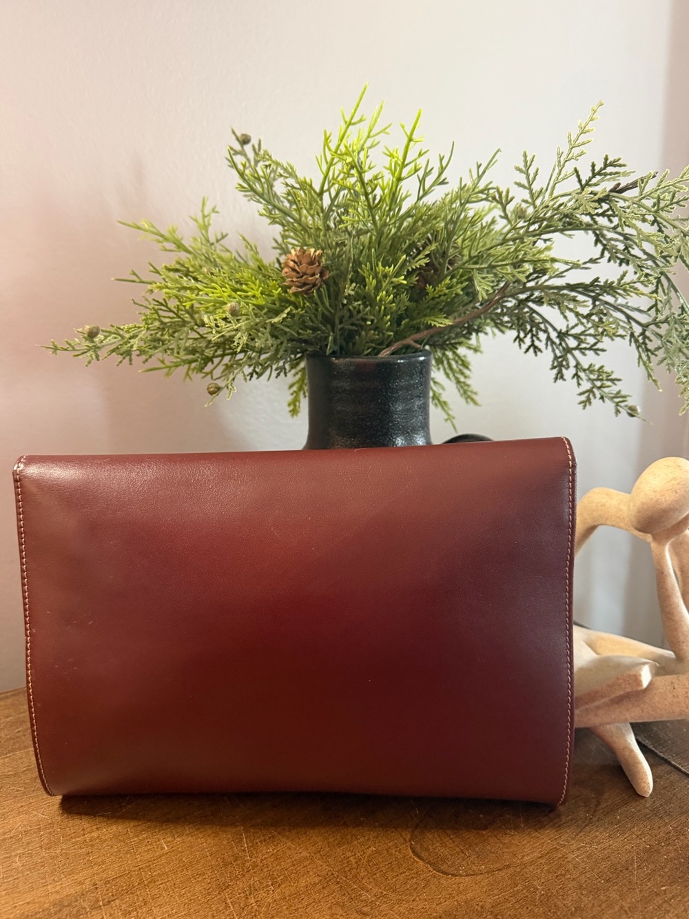 Cartier “Must de Cartier” Clutch - Picture 2 of 11